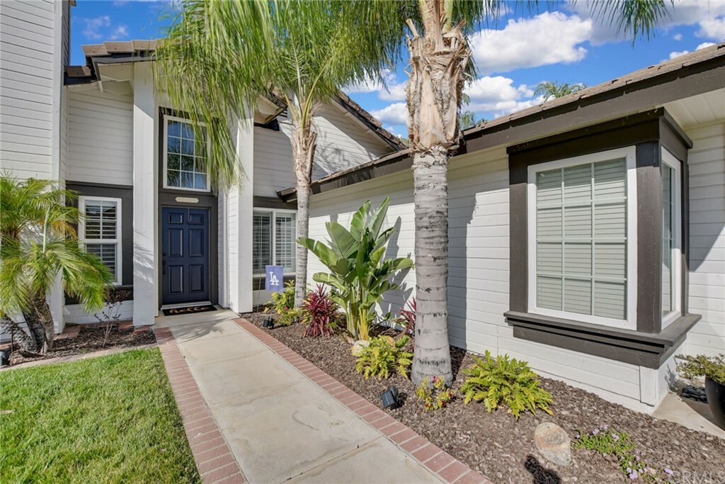 Property Photo:  11652 Country Flower Lane  CA 92557 