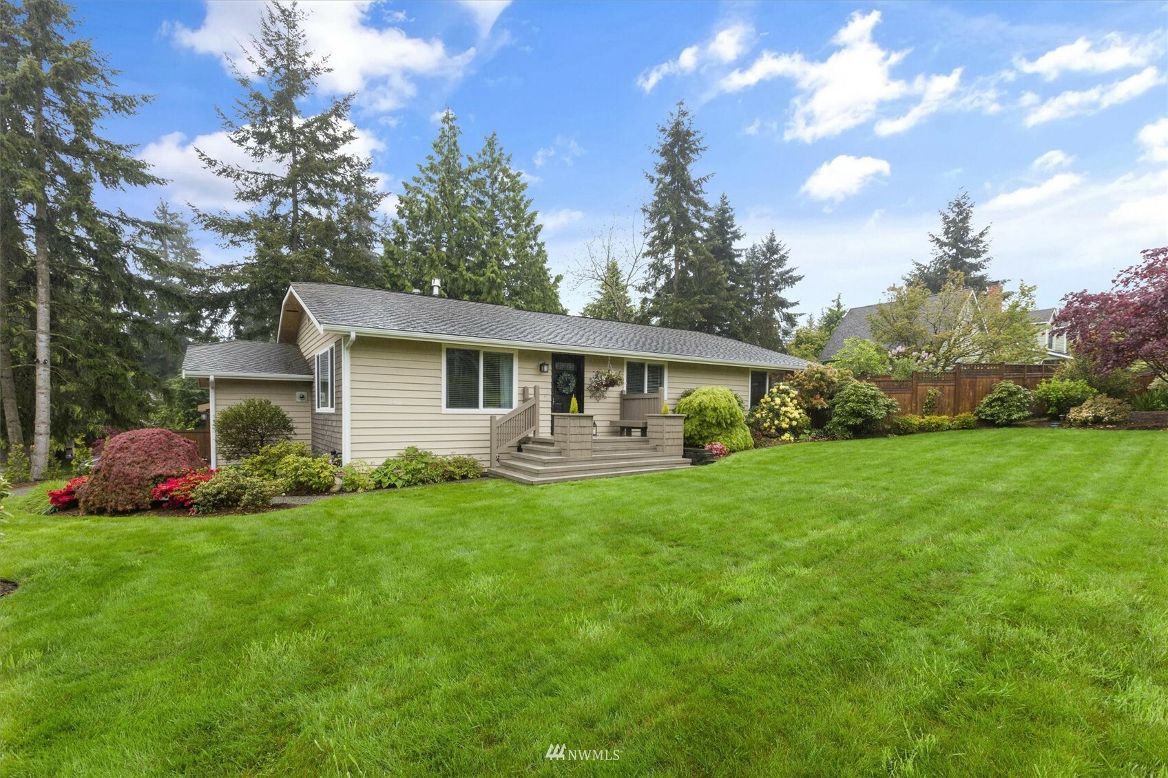 Property Photo:  13902 23rd Drive SE  WA 98012 