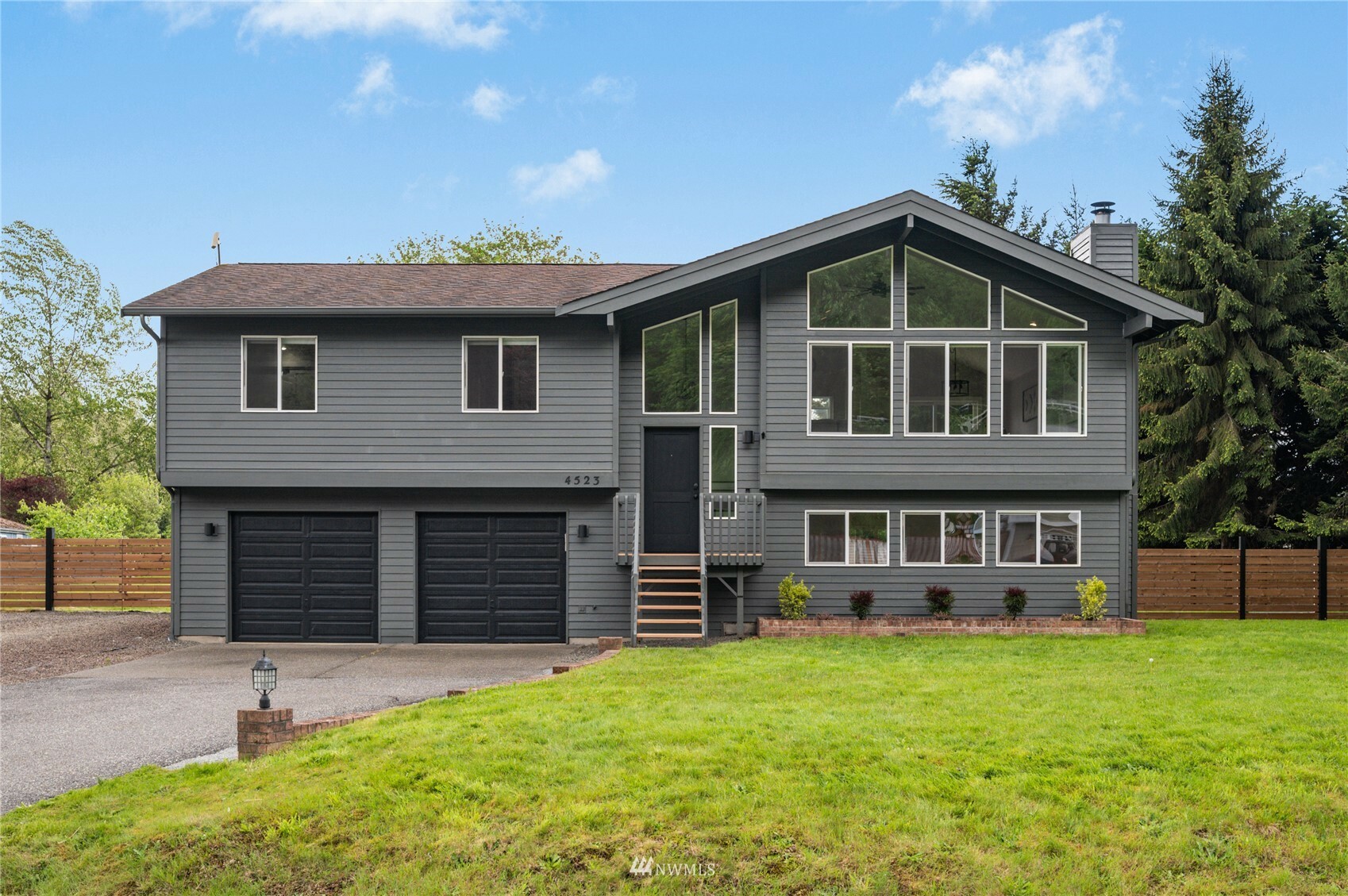 Property Photo:  4523 117th Drive SE  WA 98290 