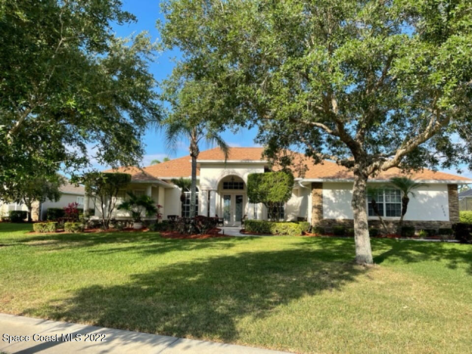 Property Photo:  2066 Windbrook Drive SE  FL 32909 