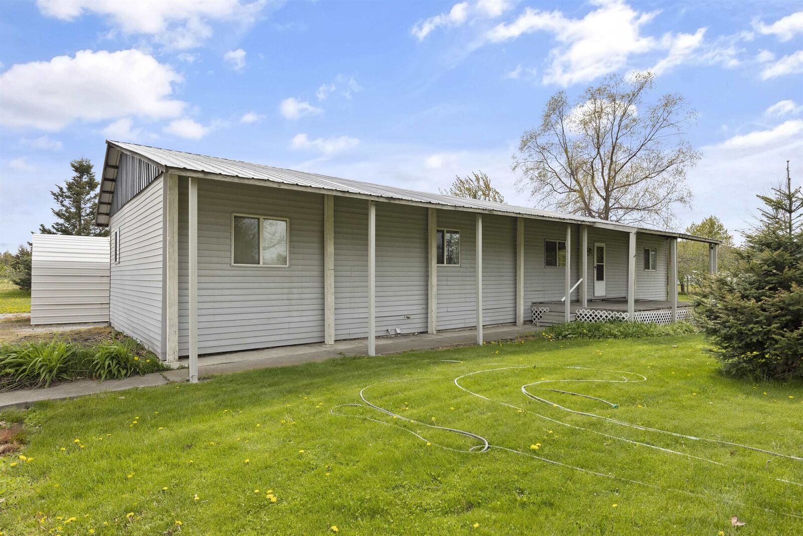 Property Photo:  4206 N Starr Rd  WA 99027 