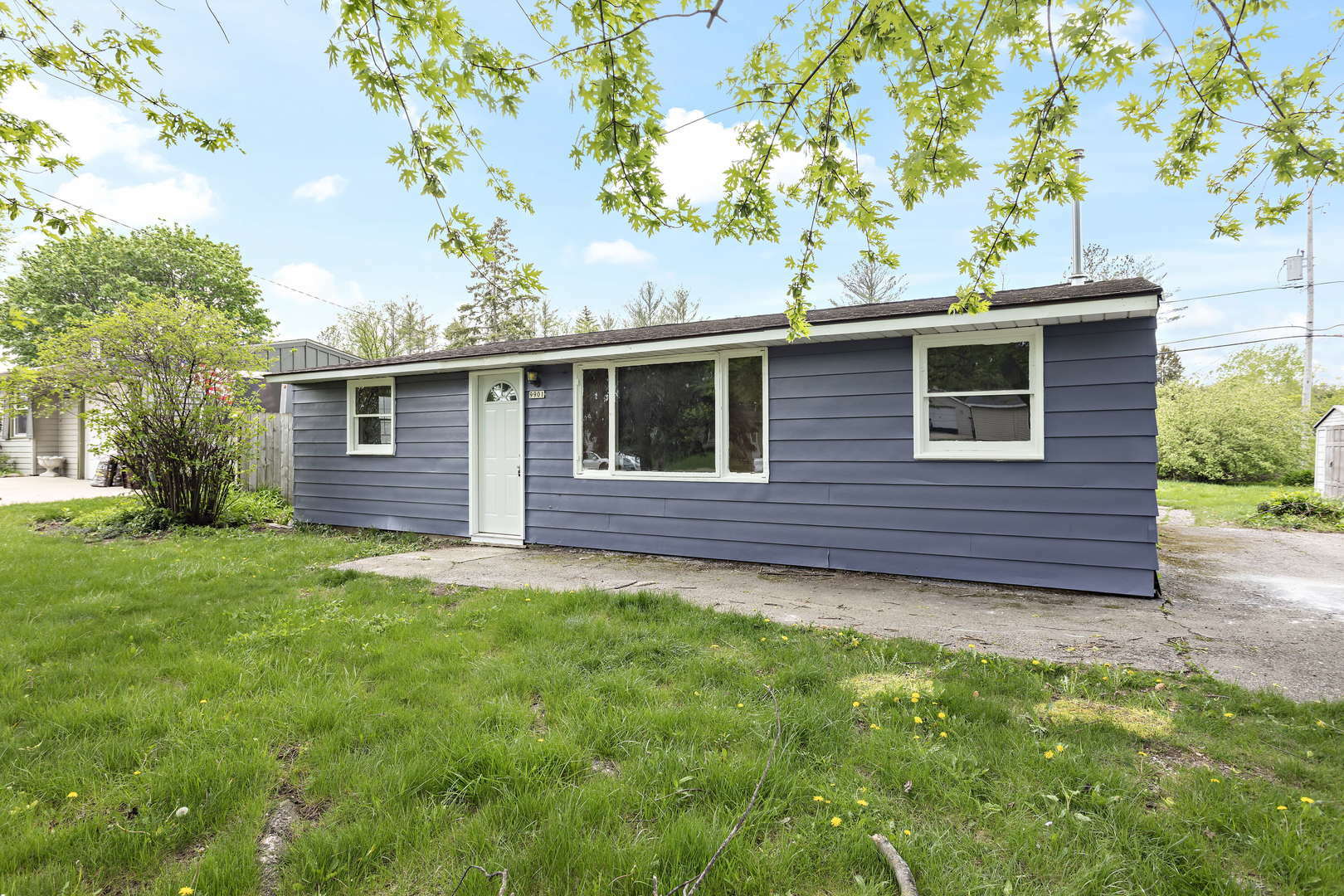 Property Photo:  9901 Saratoga Drive  WI 53108 