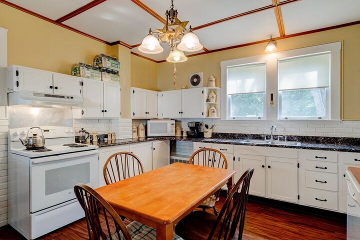 Property Photo: 22 East Washington Street VT 05701