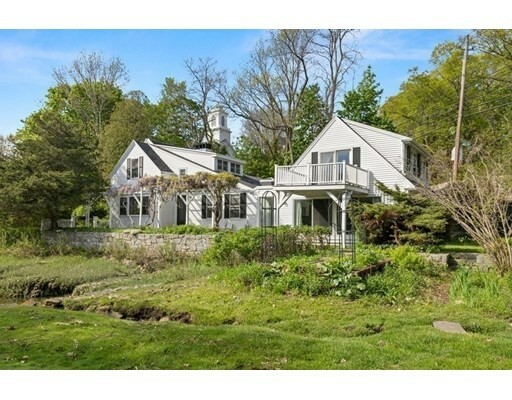 Property Photo:  2 Lane Rd  MA 01930 