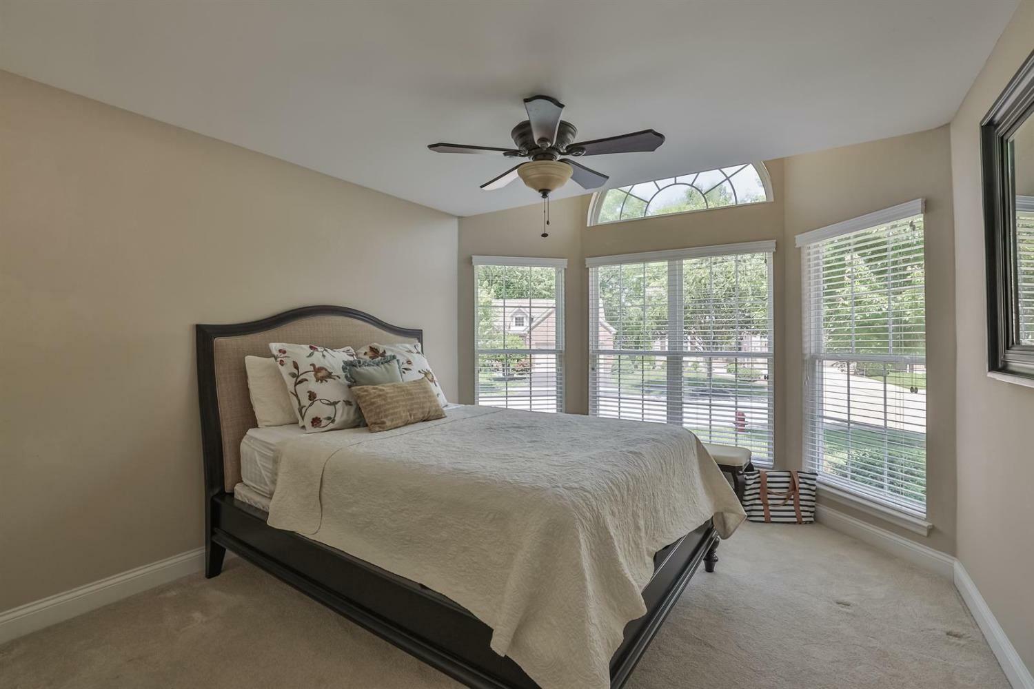 Property Photo: 9241 Stratford Ct OH 45140
