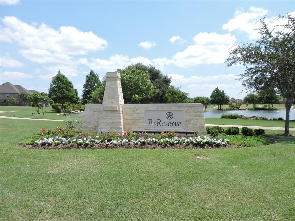 Property Photo:  1203 Watercrest Park Lane  TX 77471 