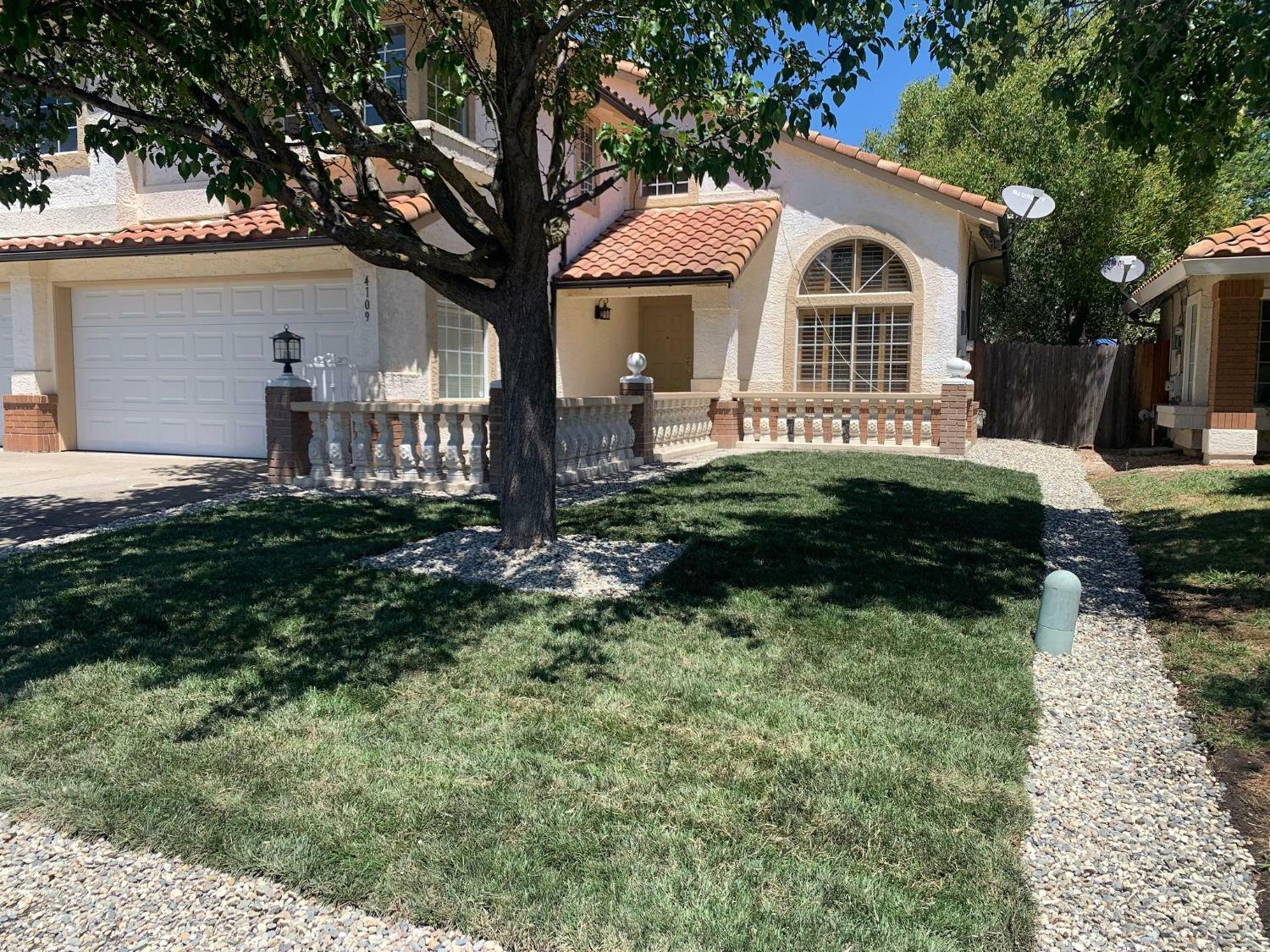 Property Photo: 4109 Marseille Court CA 95758