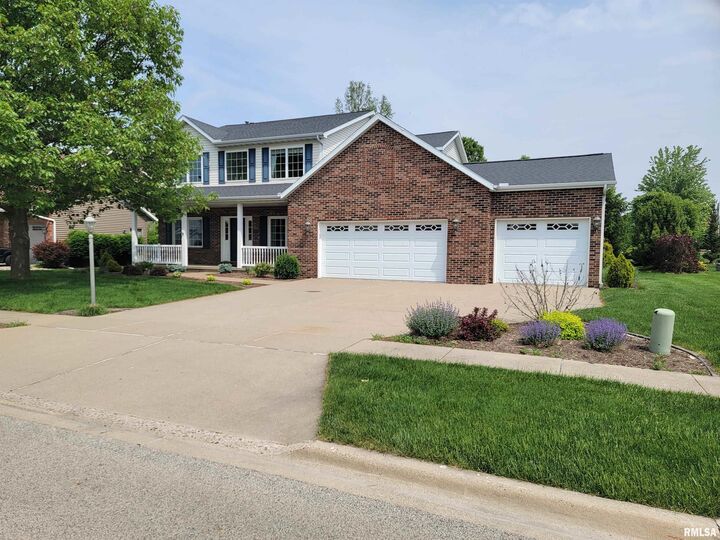 915 Wellington  Washington IL 61571 photo