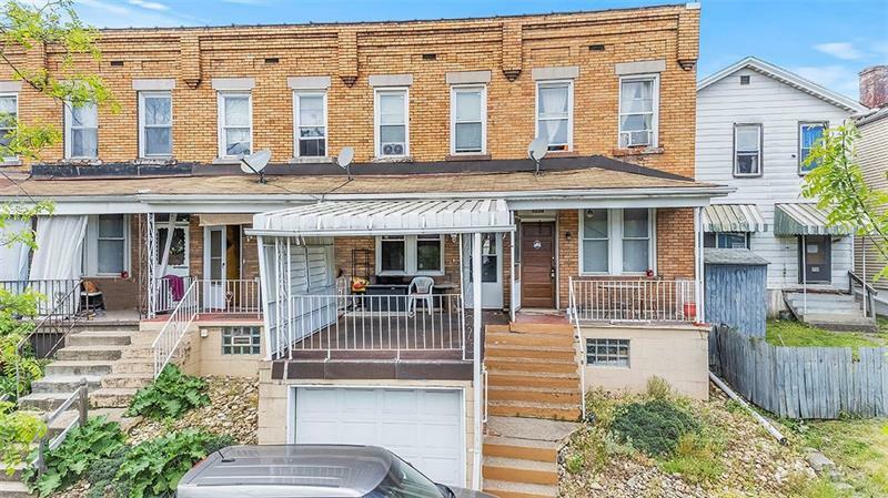 Property Photo:  1138 Taggart St  PA 15136 