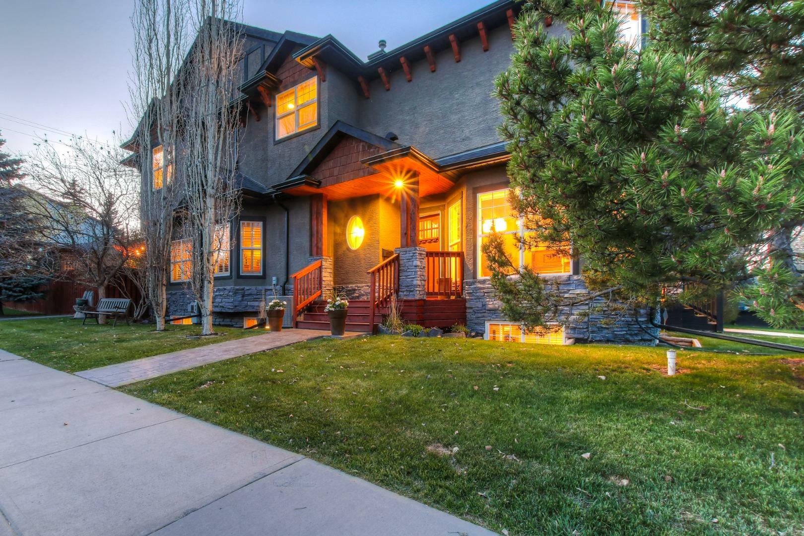 Property Photo: 2041 25 Street SW AB T3E 1X1