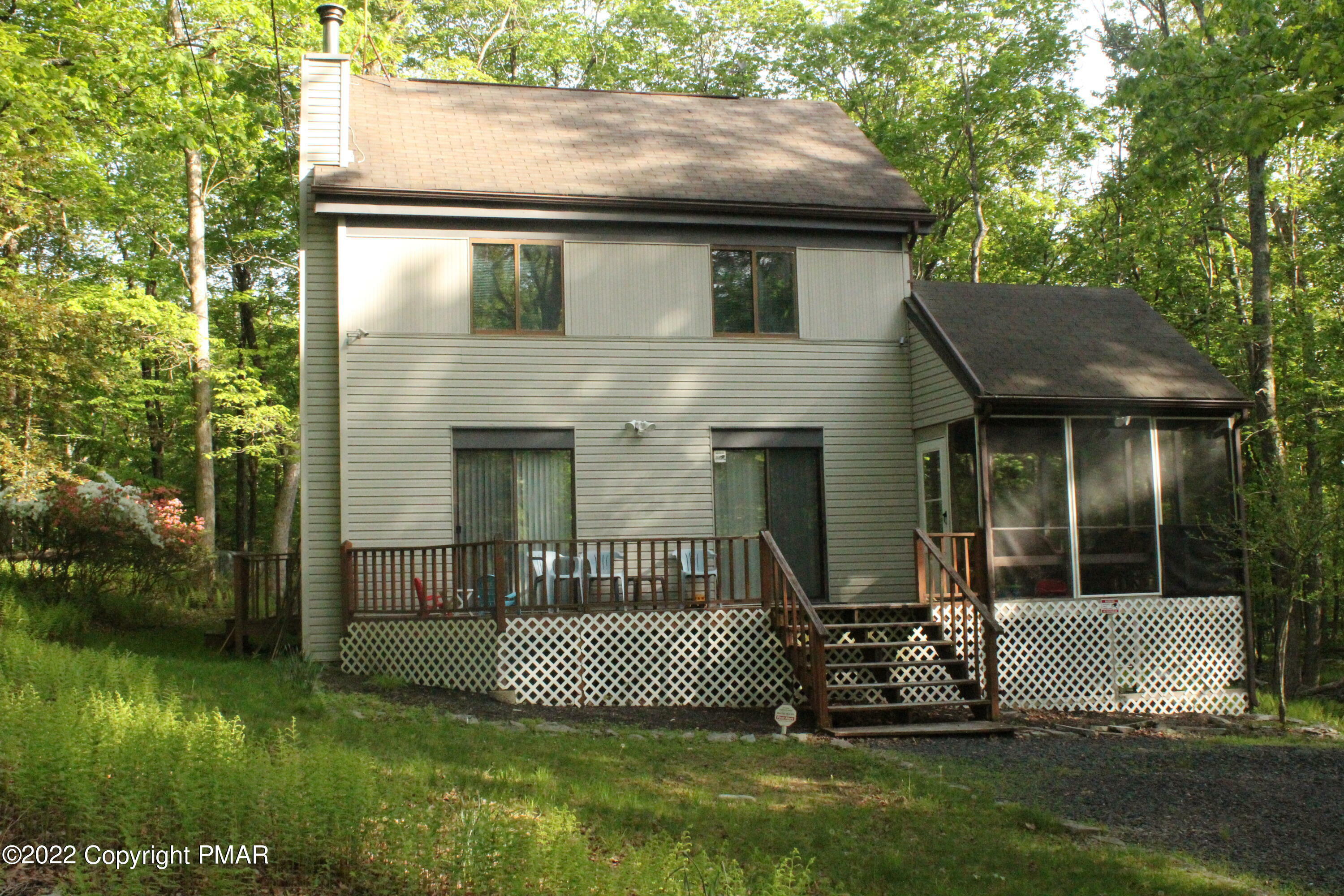 Property Photo:  116 Cardinal Dr  PA 18328 