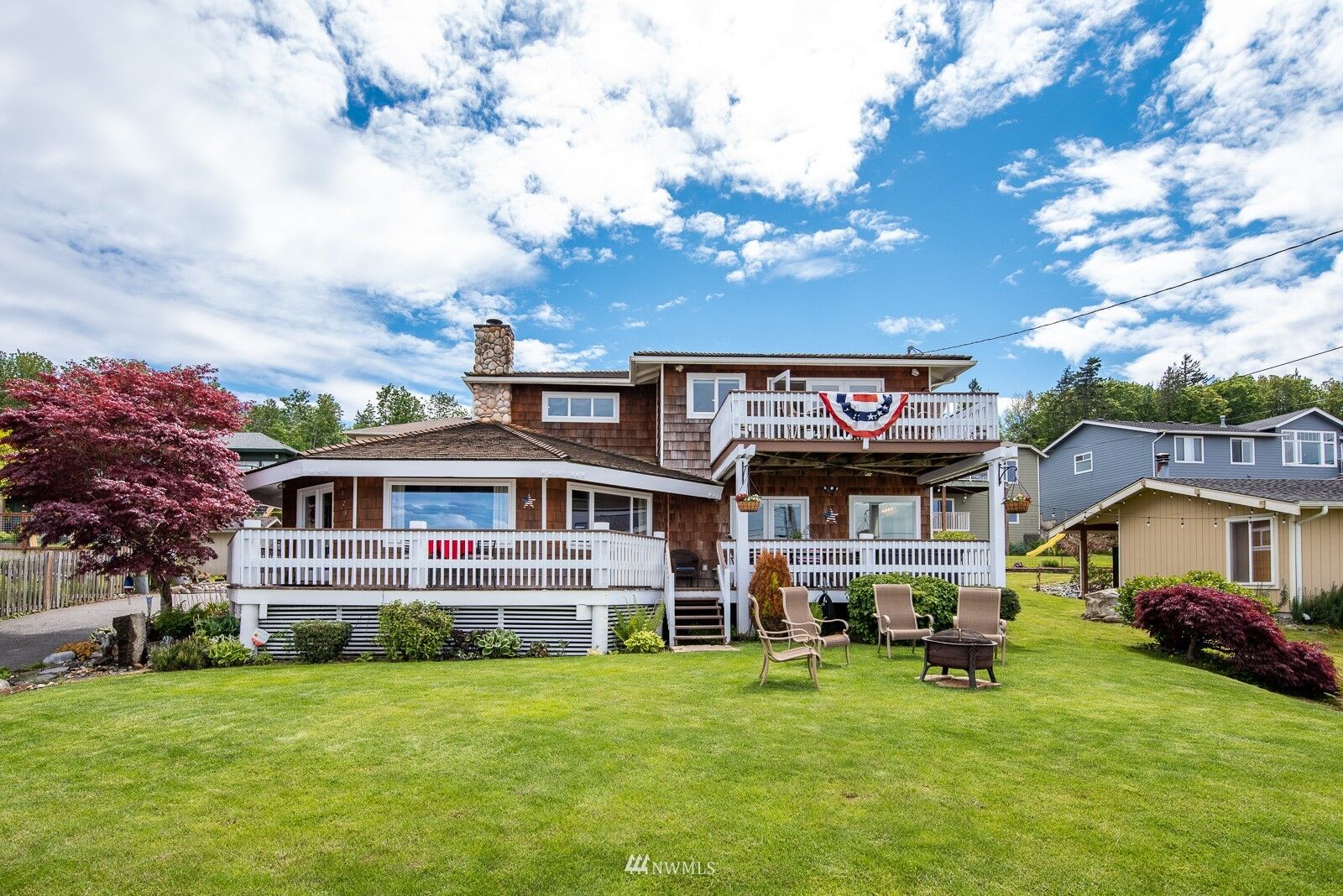Property Photo:  6926 Holeman Avenue  WA 98230 