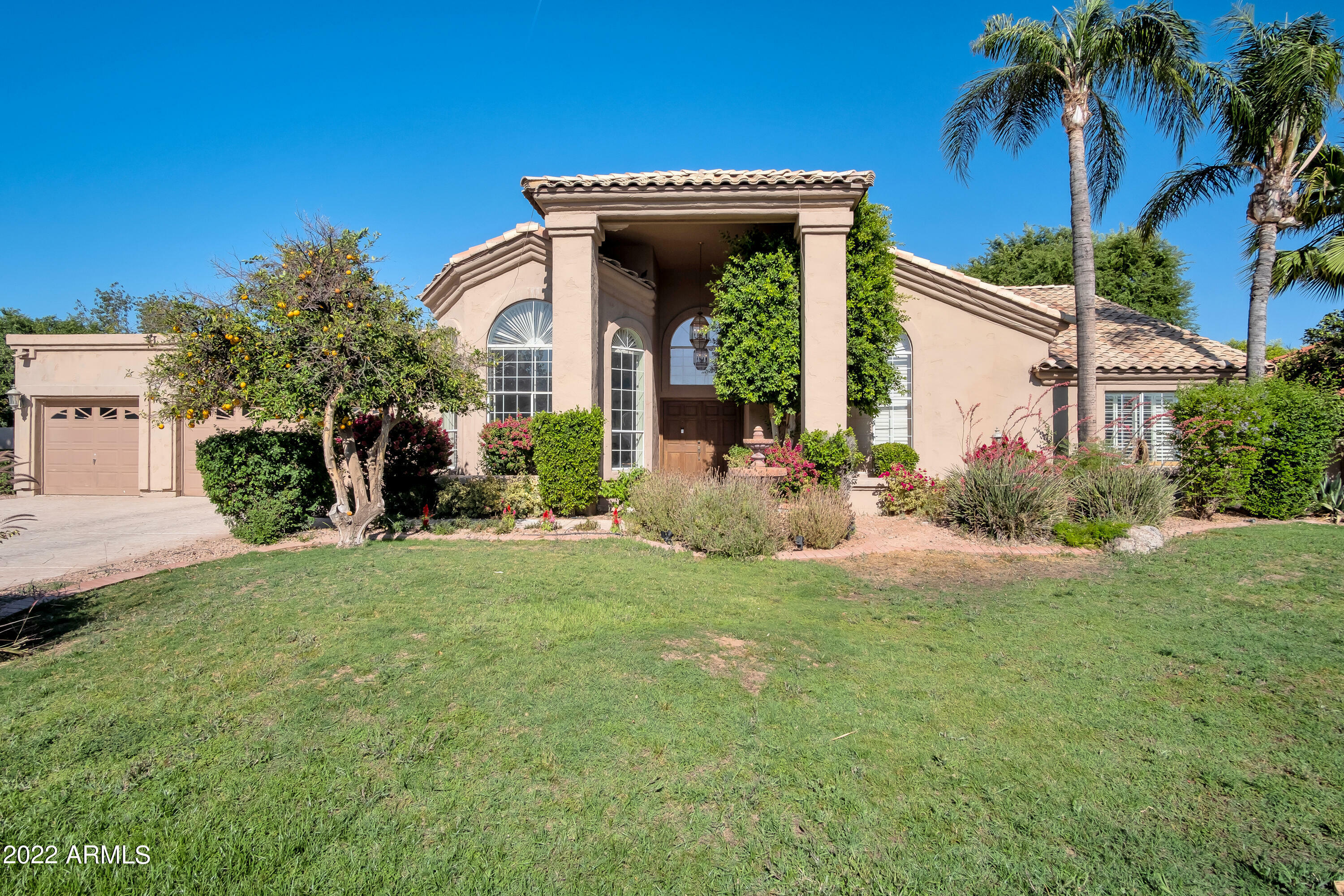 Property Photo:  851 N Citrus Cove --  AZ 85213 