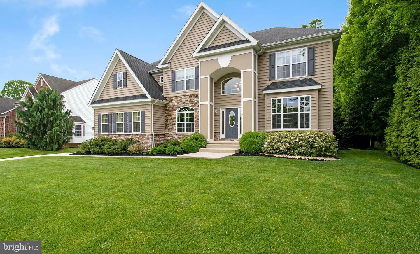 Property Photo: 7 Sofia Court NJ 08077