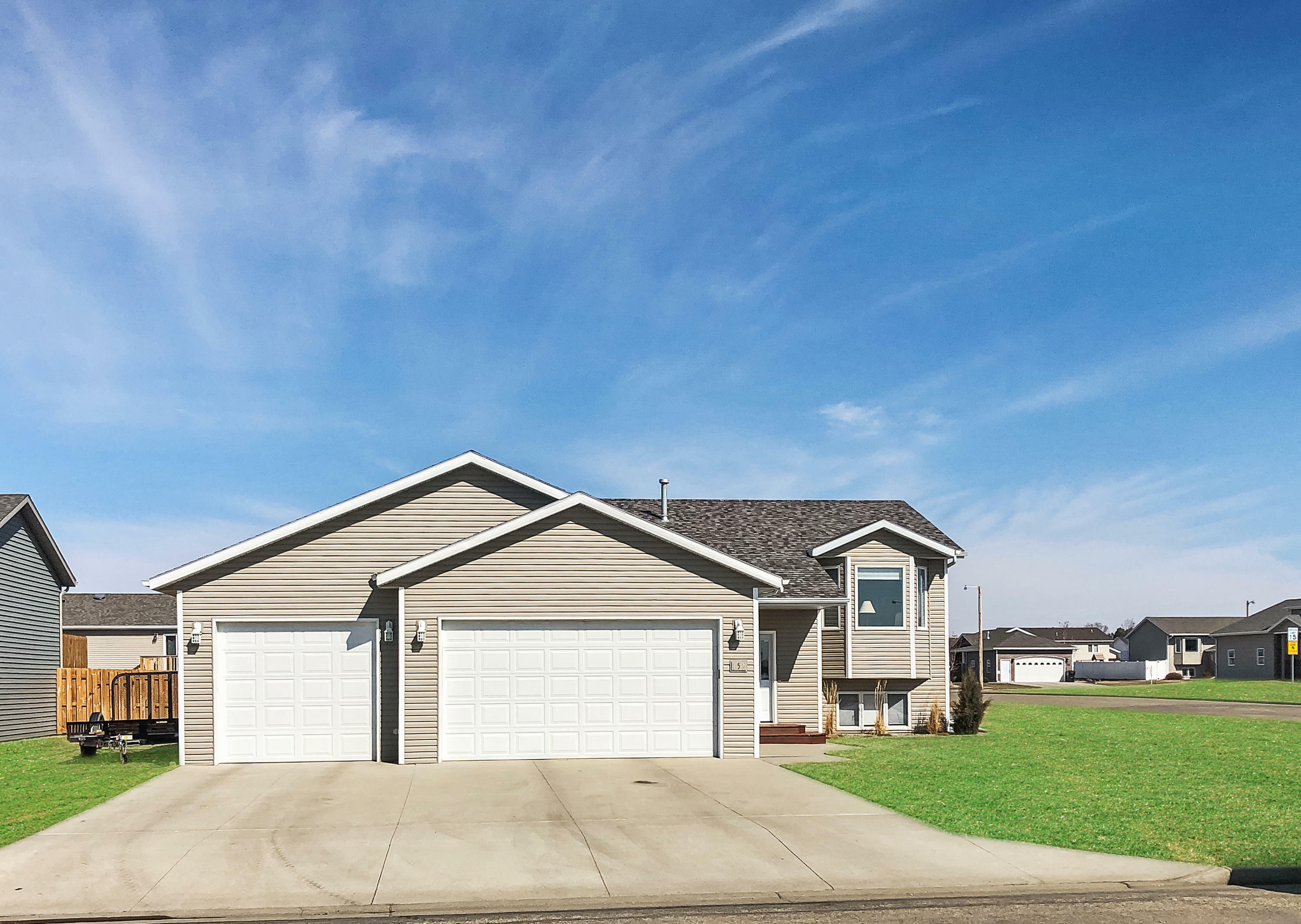 Property Photo:  158 Dolan Drive  ND 58504 