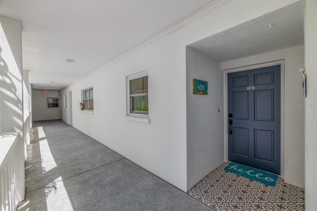 Property Photo:  4950 Gulf Boulevard 608  FL 33706 