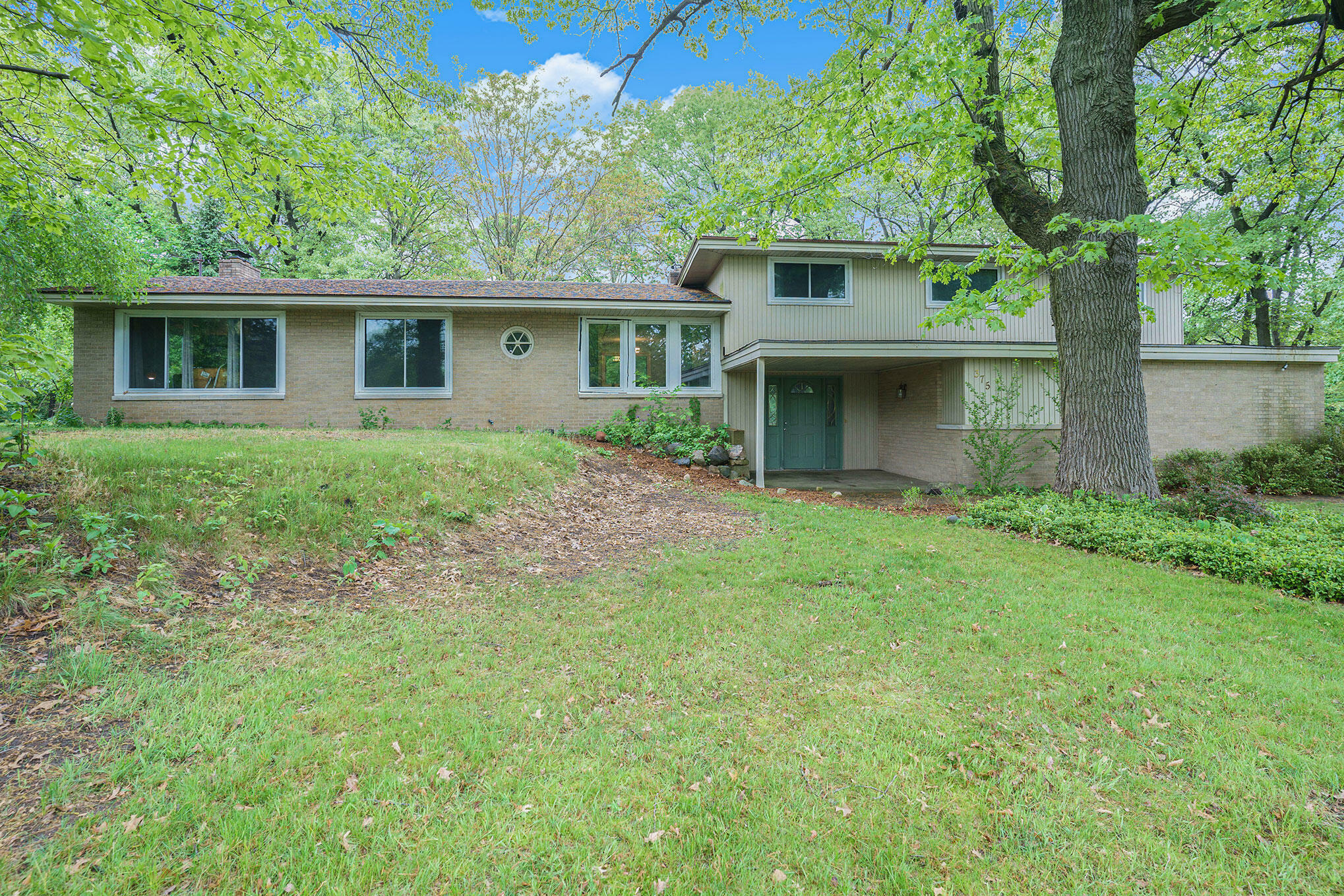 Property Photo: 375 Donann Drive MI 49424
