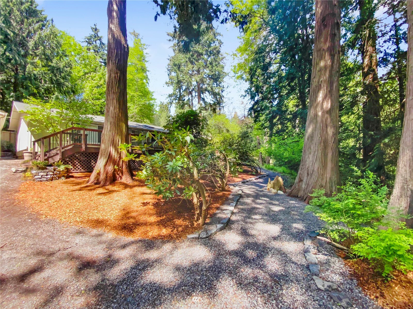 Property Photo: 9820 NE Beach Crest Drive WA 98110