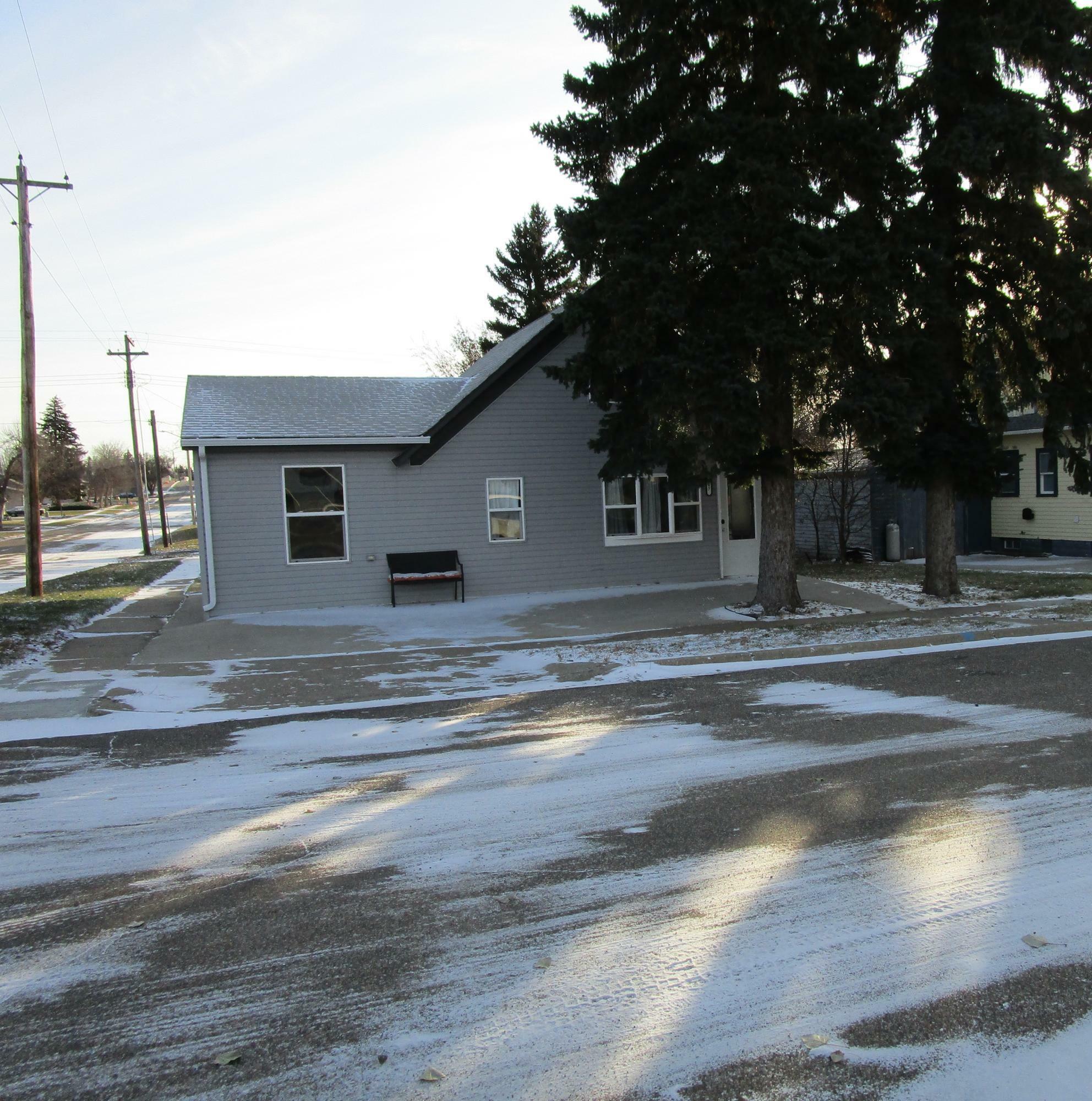 Property Photo:  317 7th Street N  ND 58563 