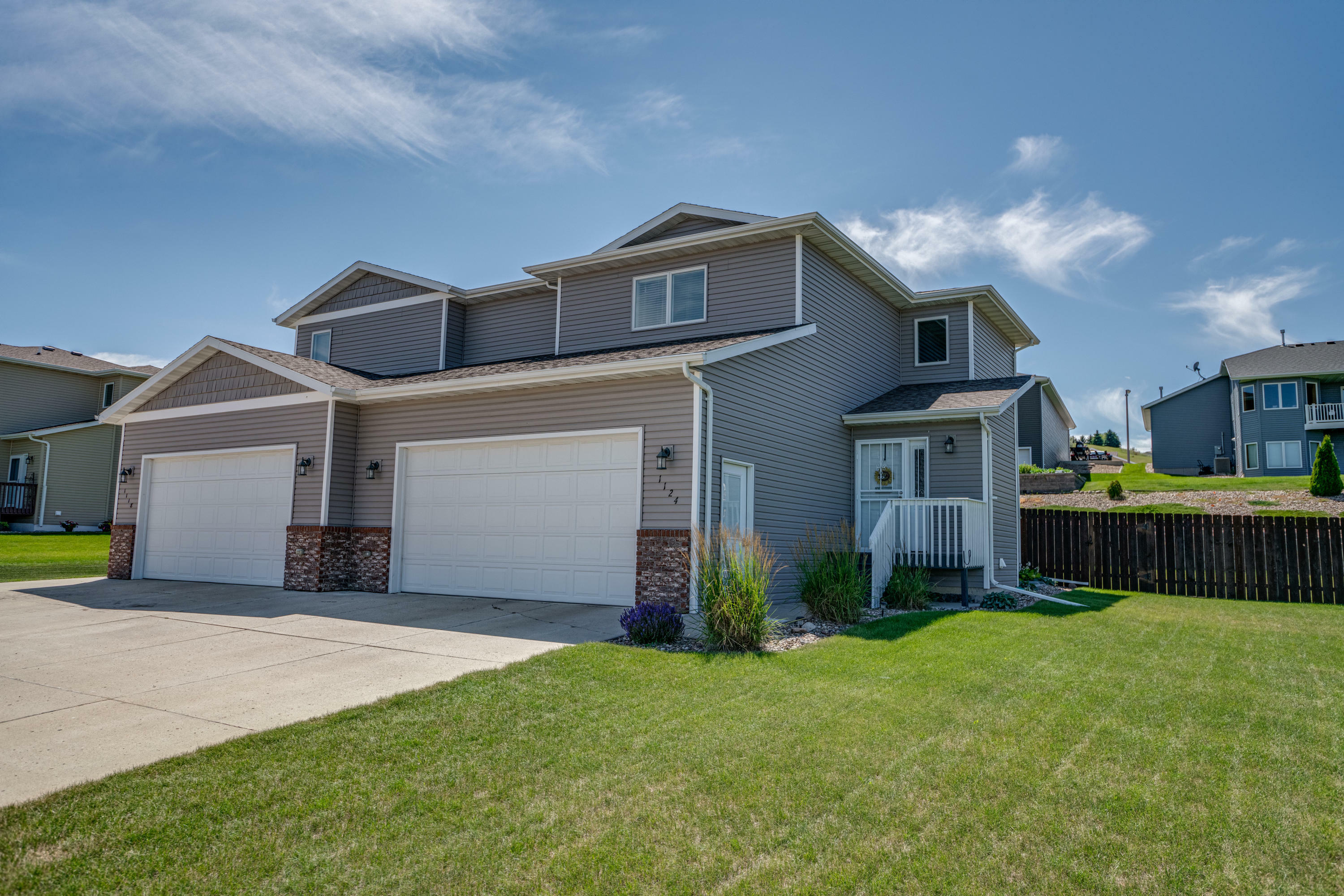 Property Photo:  1124 N 33rd Street  ND 58501 