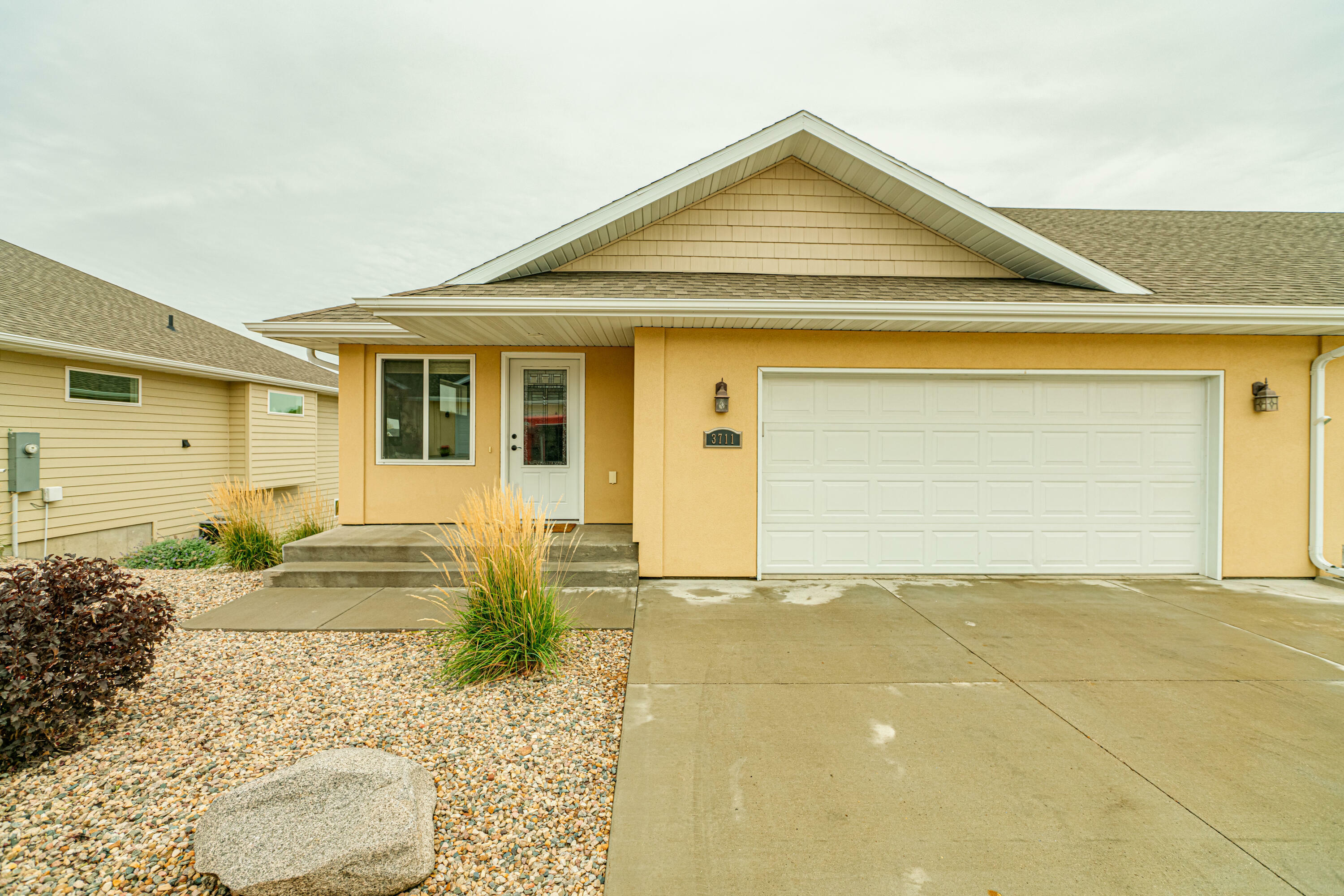 Property Photo:  3711 Calgary Court  ND 58503 