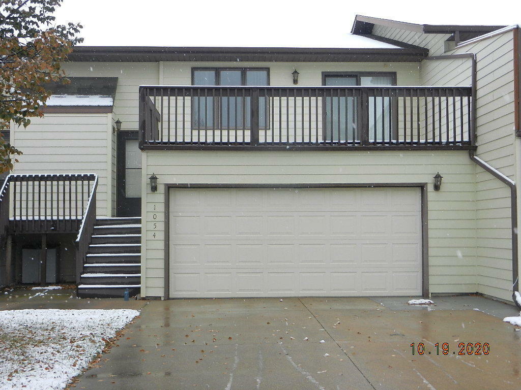 Property Photo:  1054 Westwood Street  ND 58504 