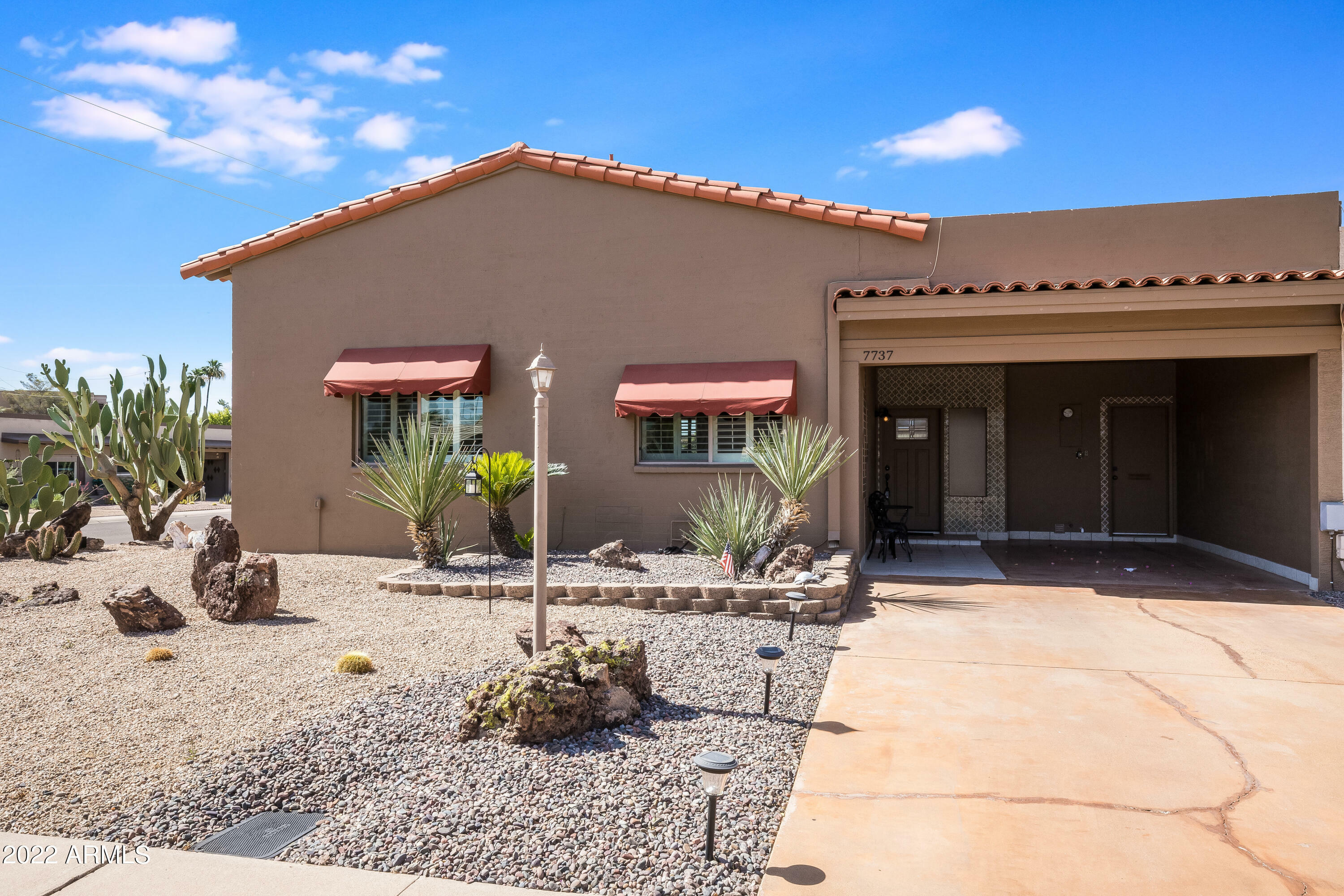 Property Photo:  7737 E Hazelwood Street  AZ 85251 