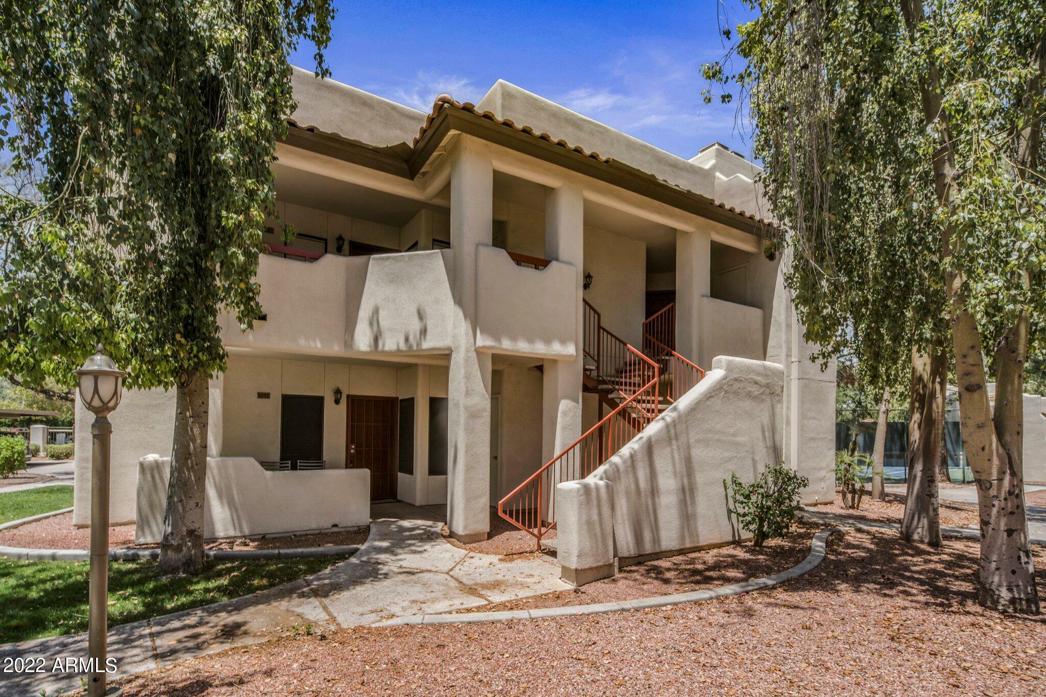 Property Photo:  750 E Northern Avenue 2037  AZ 85020 