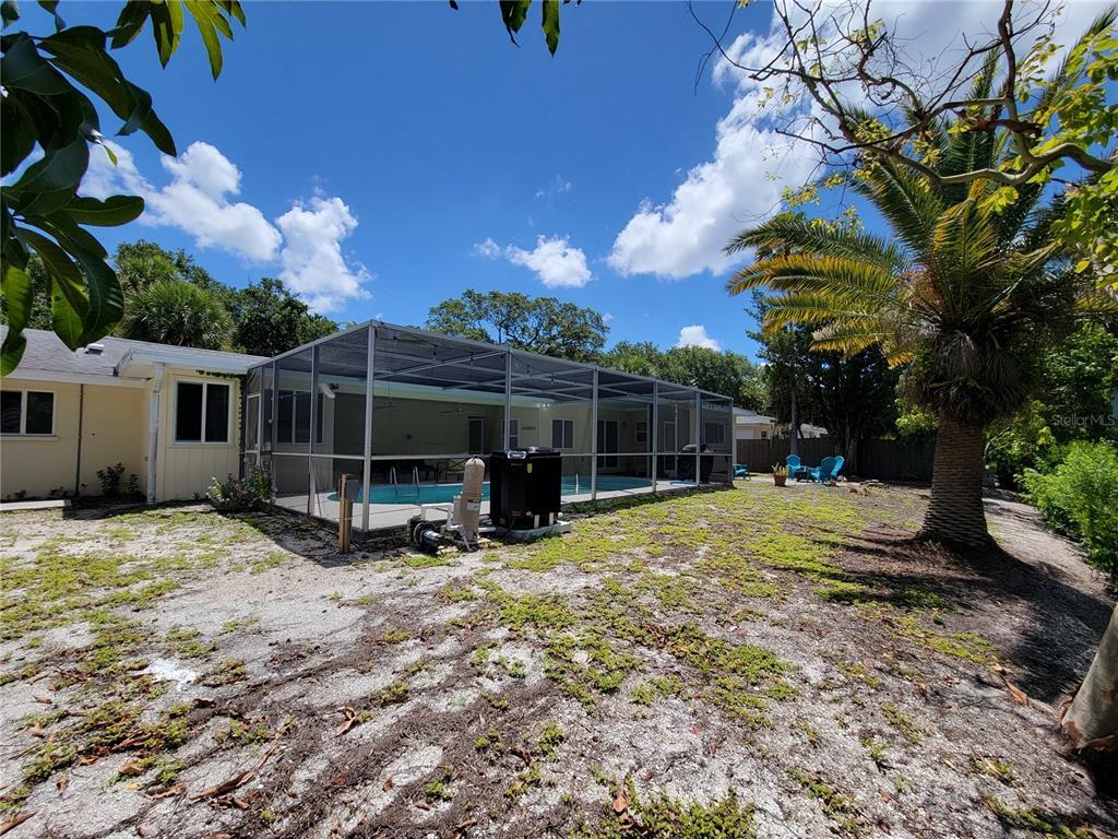 Property Photo: 6536 Peacock Road FL 34242