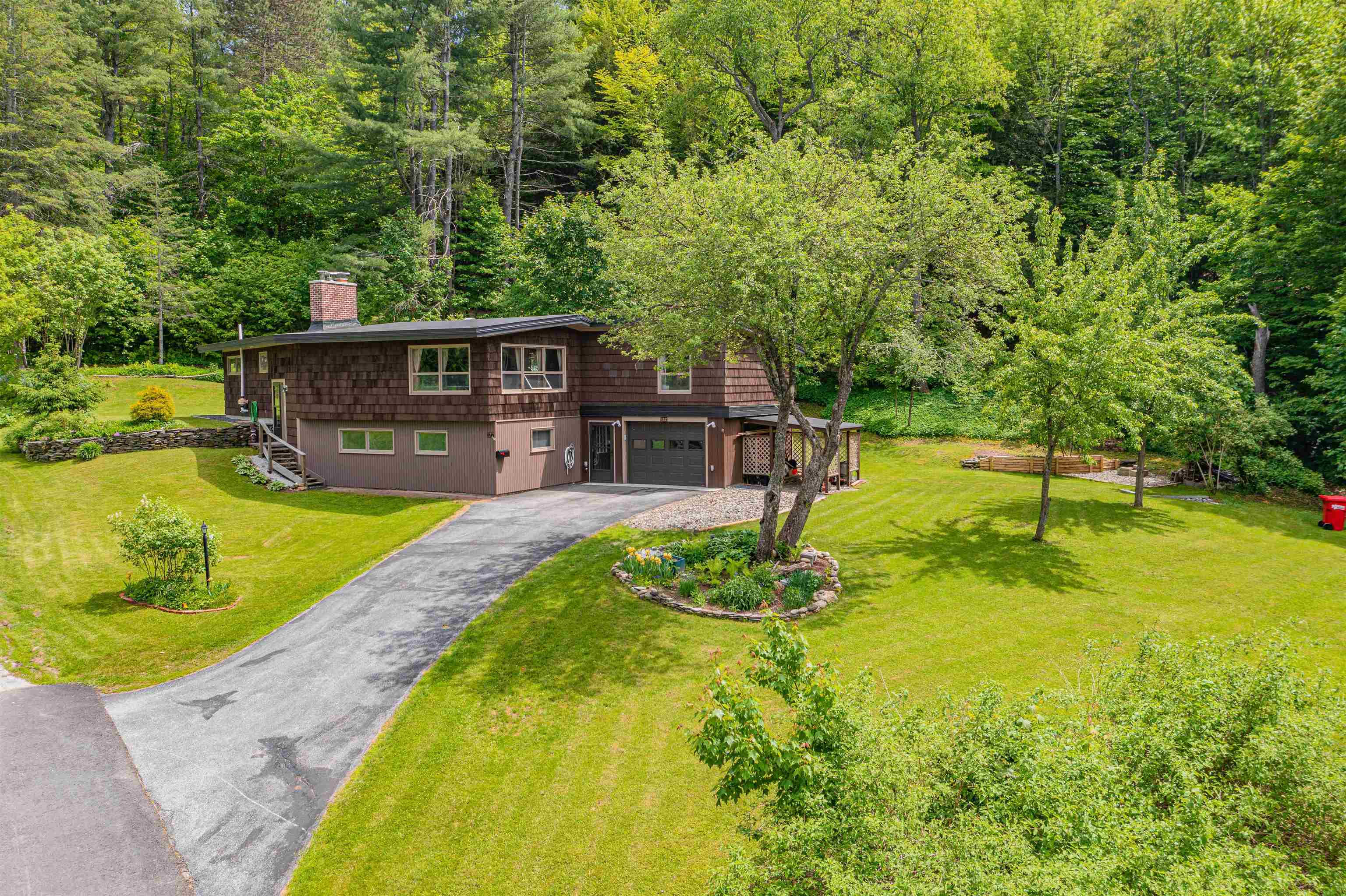 Property Photo:  122 Winter Street  VT 05663 