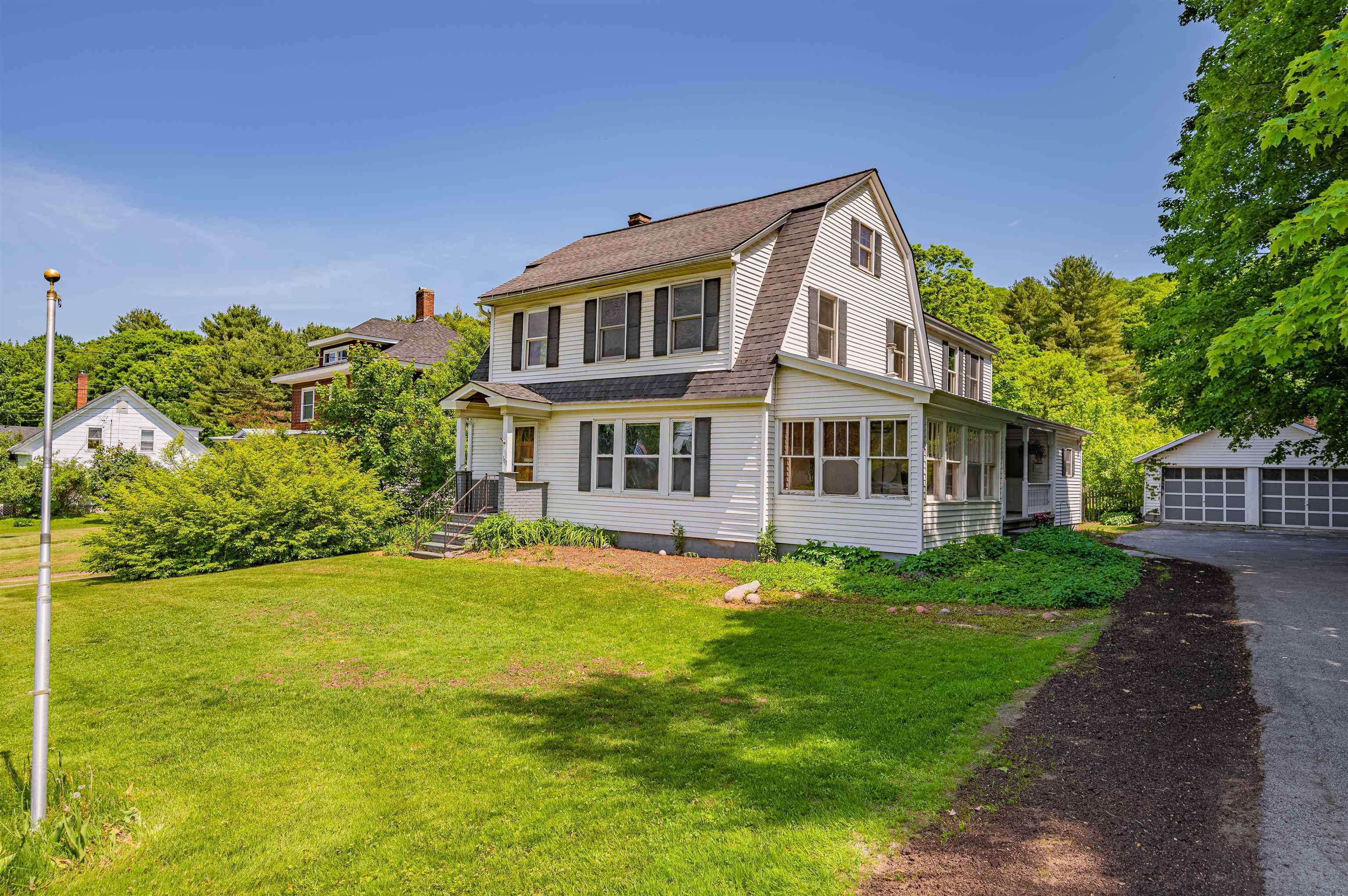 Property Photo:  151 Crescent Avenue  VT 05663 