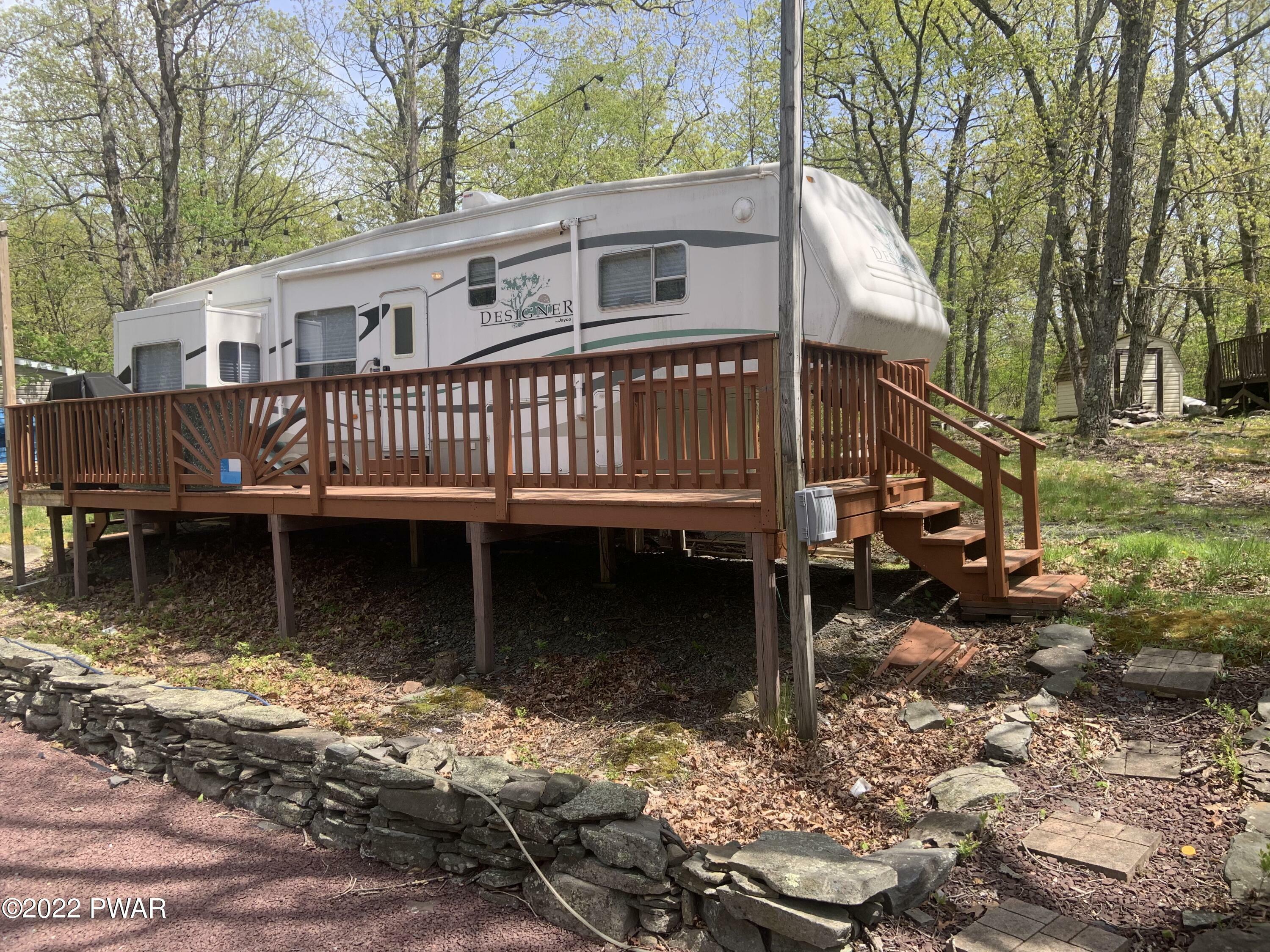 Property Photo:  191 Porcupine Court  PA 18337 