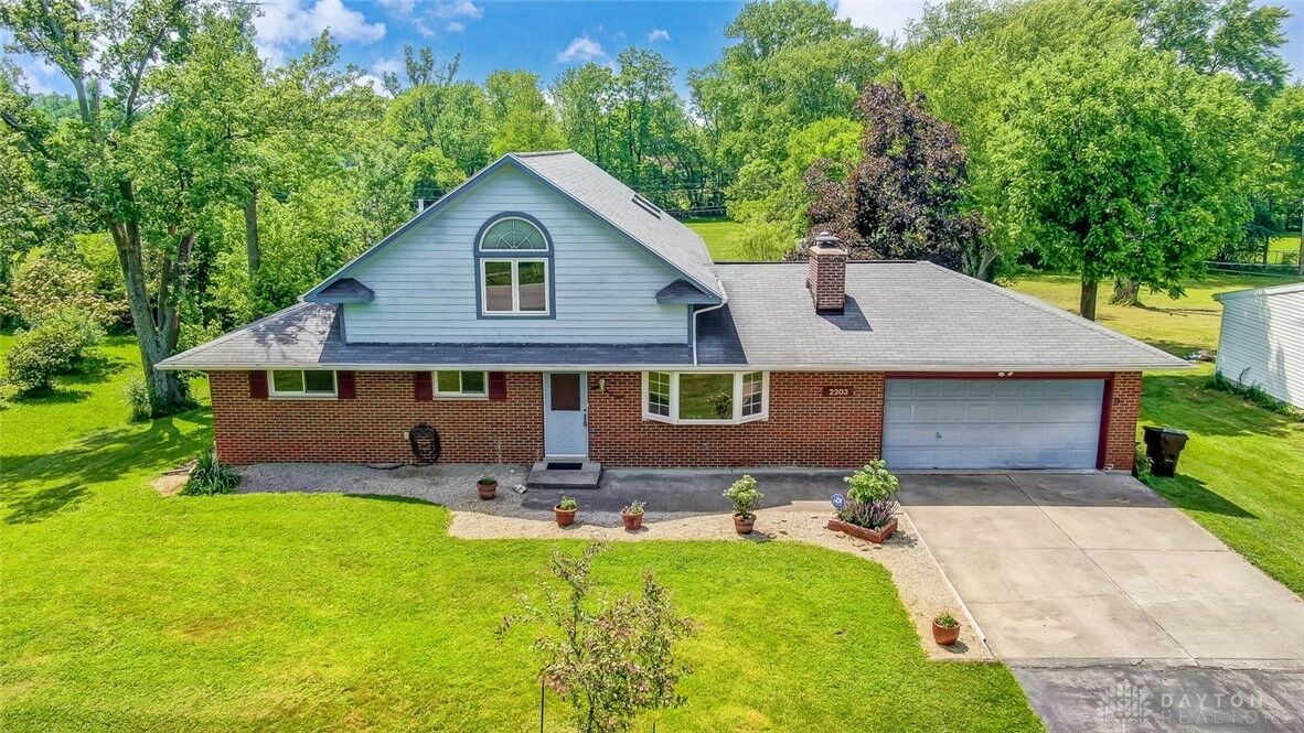 Property Photo:  2203 S Tulane Drive  OH 45431 