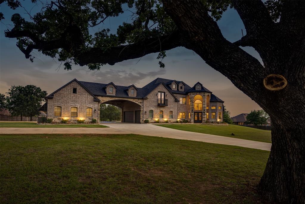 Property Photo:  1200 Swiney Hiett Road  TX 76060 