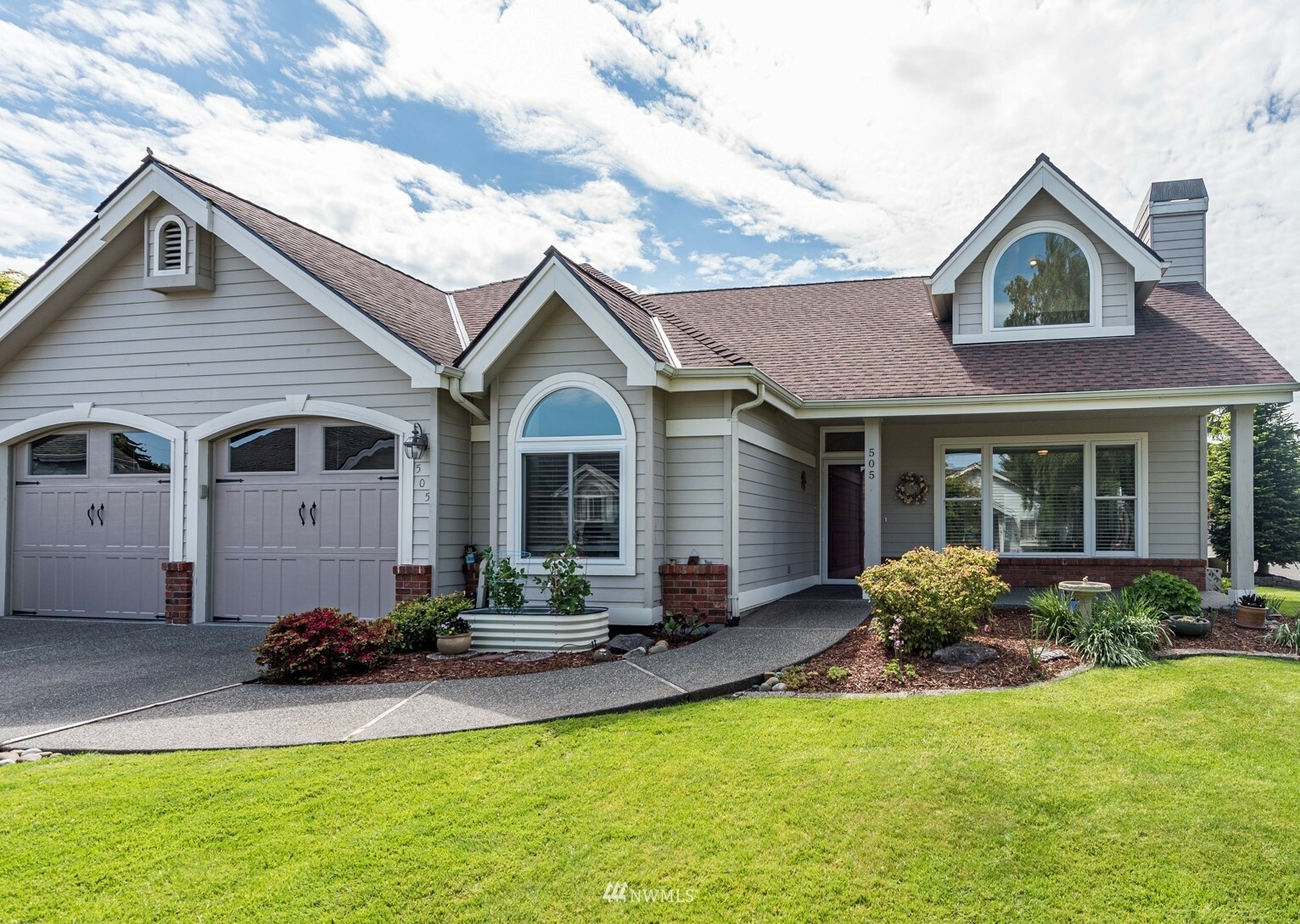 Property Photo: 505 Summer Breeze Lane WA 98382