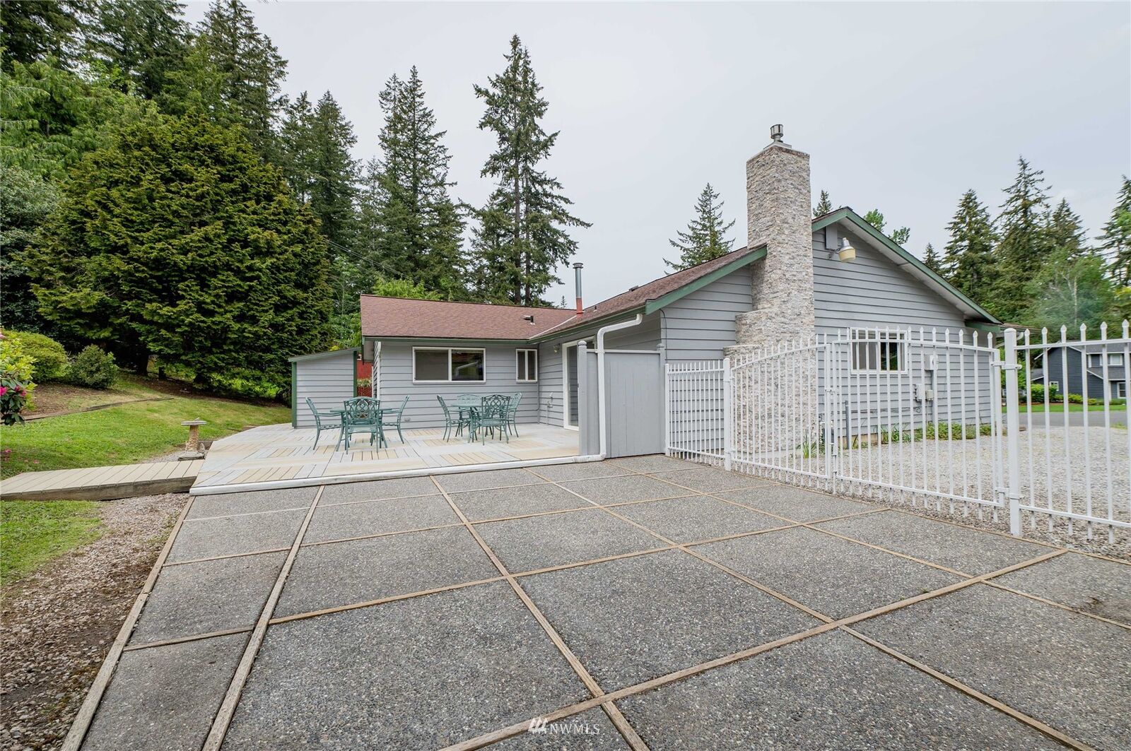 Property Photo:  2410 Alvarado Drive  WA 98229 