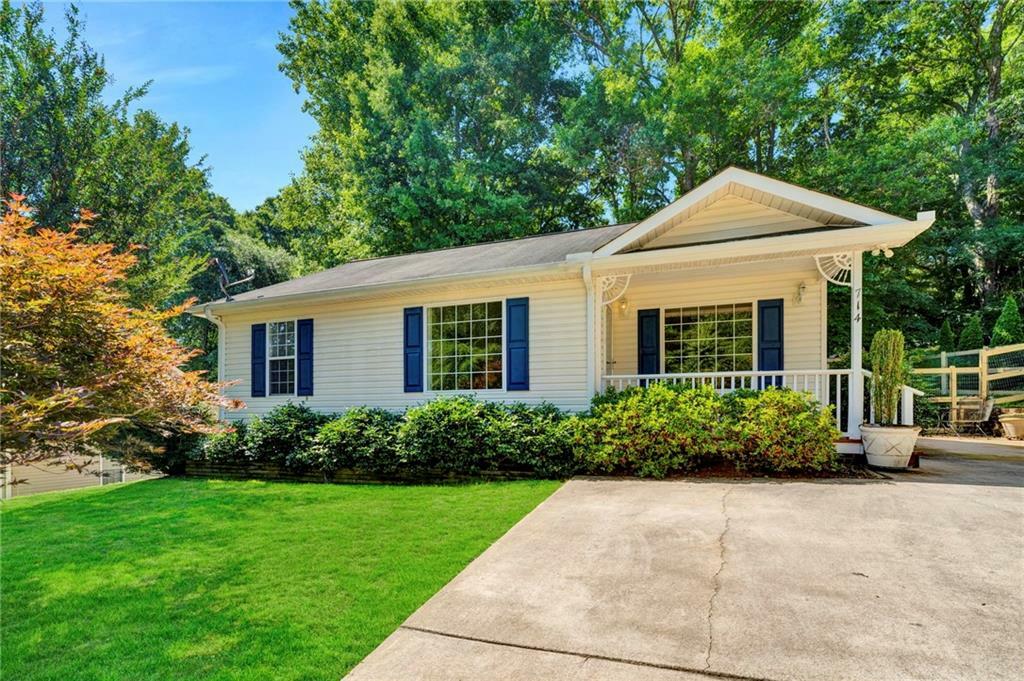 Property Photo:  714 N Ashton Drive  SC 29657 