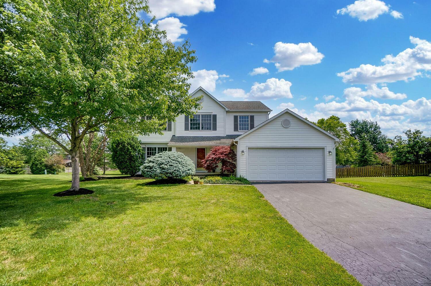 Property Photo: 6739 Wycliffe Place OH 43082