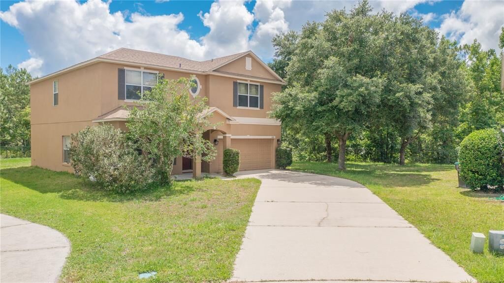 Property Photo:  14843 Affirmed Court  FL 32826 