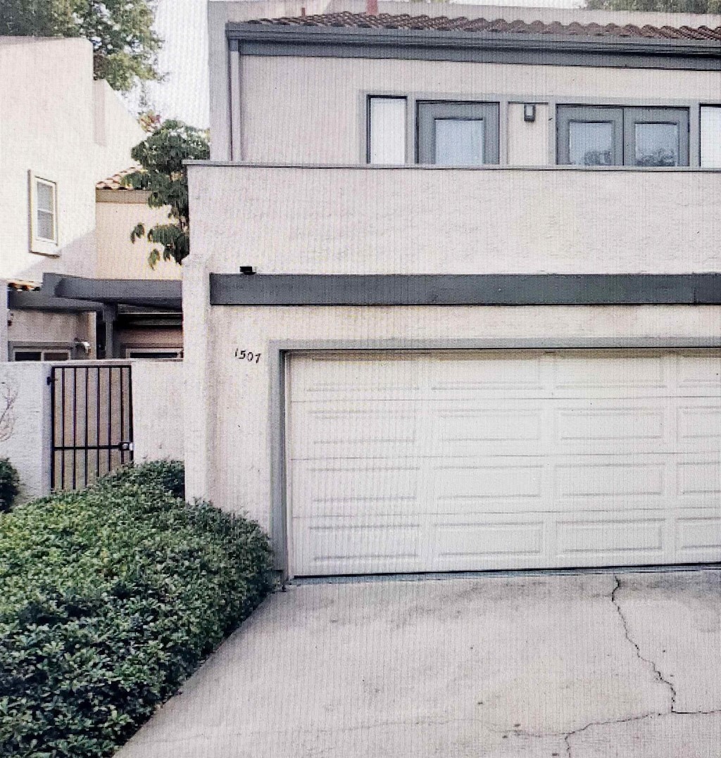 Property Photo: 1507 Sunrise Shadow Court CA 92019