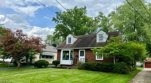 Property Photo:  677 Trumbull Avenue SE  OH 44484 