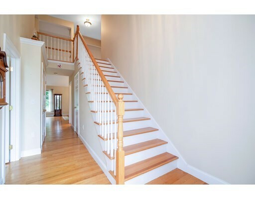 Property Photo: 19 Wynnfield Cir 19 MA 01077