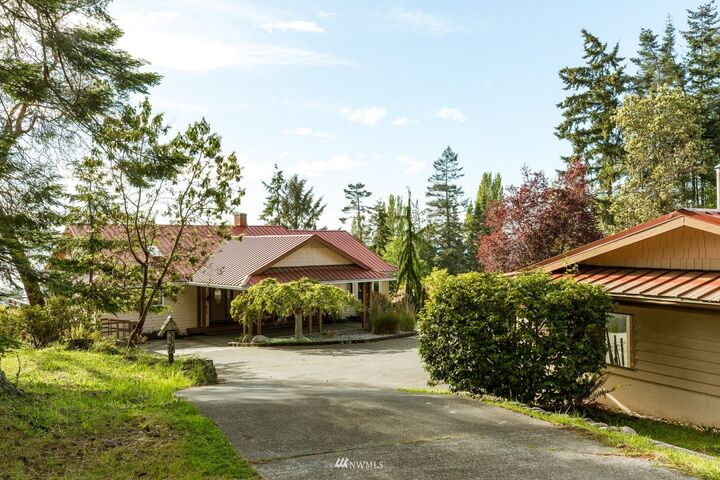 Property Photo:  339  Crows Nest Drive  WA 98249 