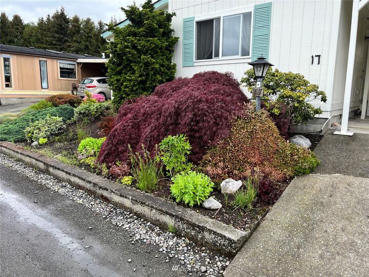 Property Photo: 2015 24th Street 17 WA 98225