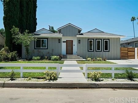 Property Photo: 4931 Murietta Avenue CA 91423