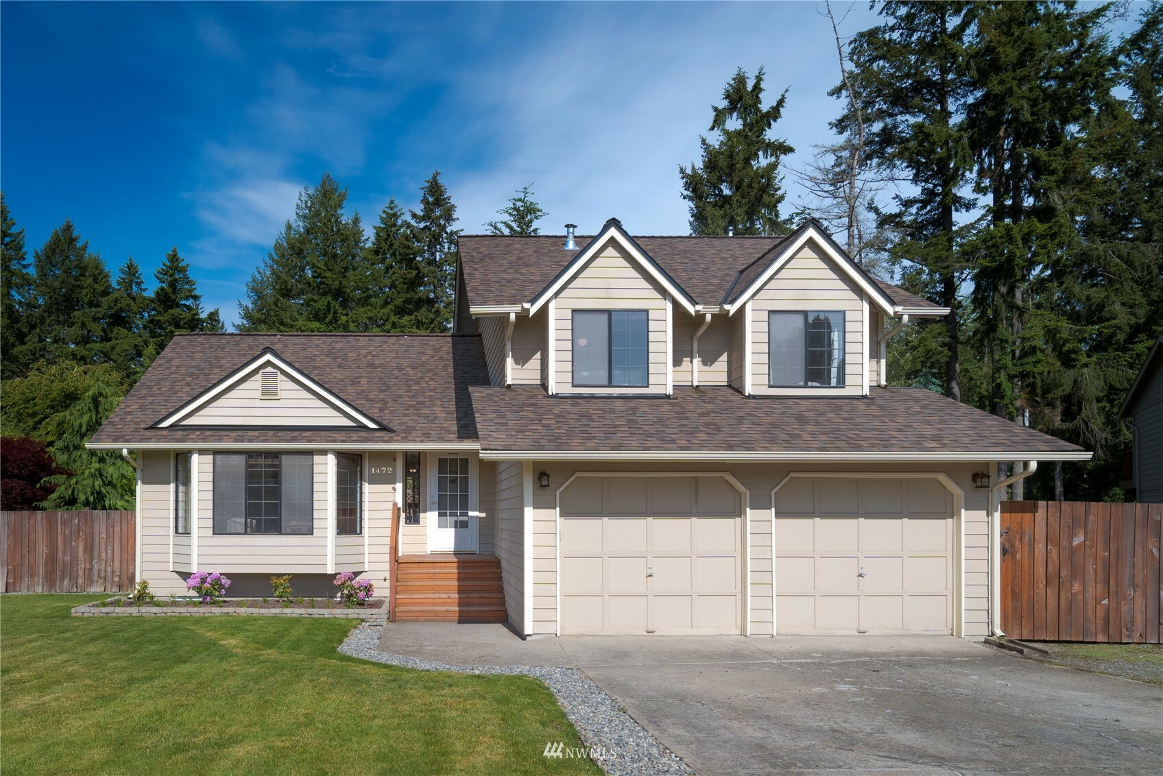 Property Photo:  1472 NW Lakehill Circle  WA 98383 