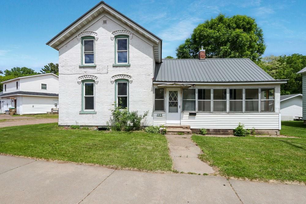 Property Photo:  123 Jefferson Avenue  WI 54729 