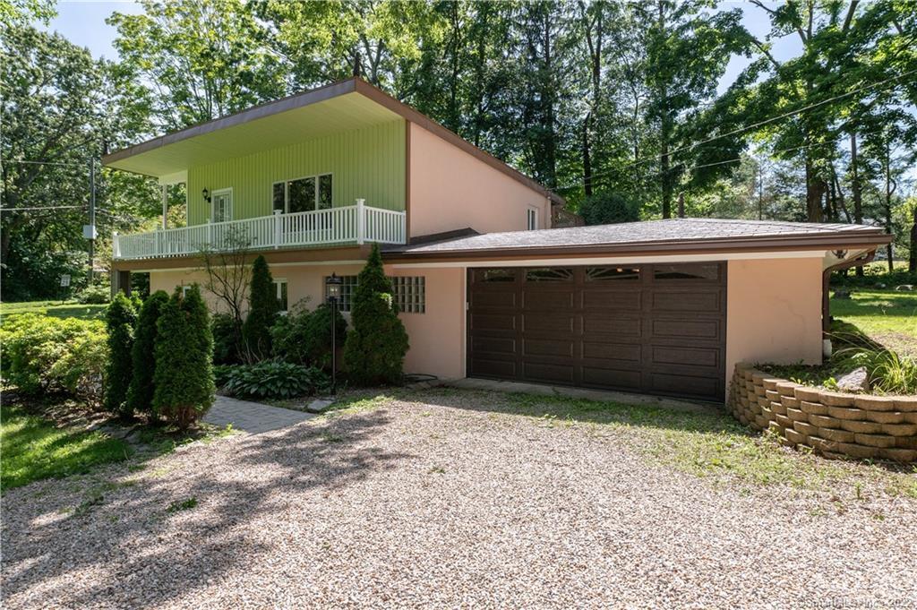 Property Photo: 400 Dogwood Road CT 06477