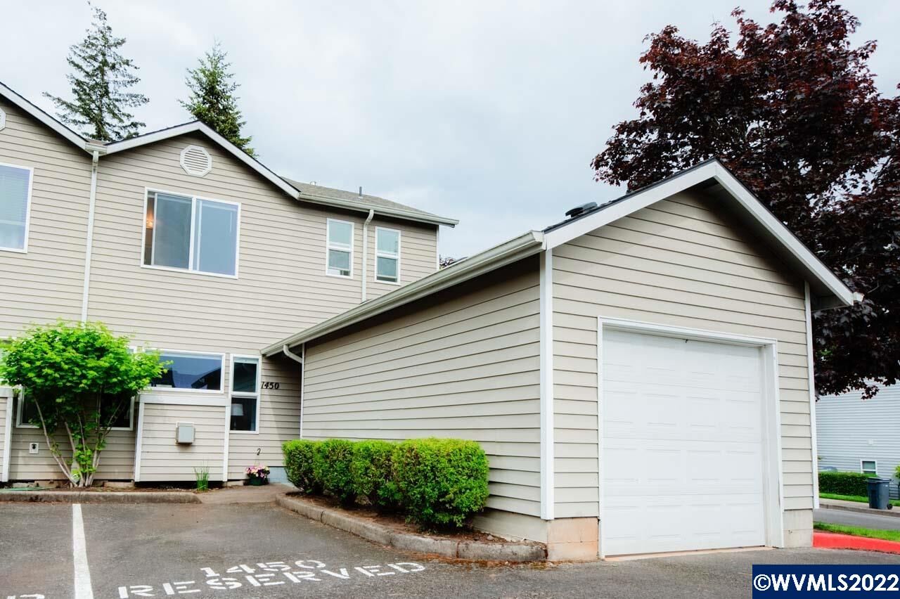 Property Photo:  1450  Madelyn Av SE  OR 97306-3552 