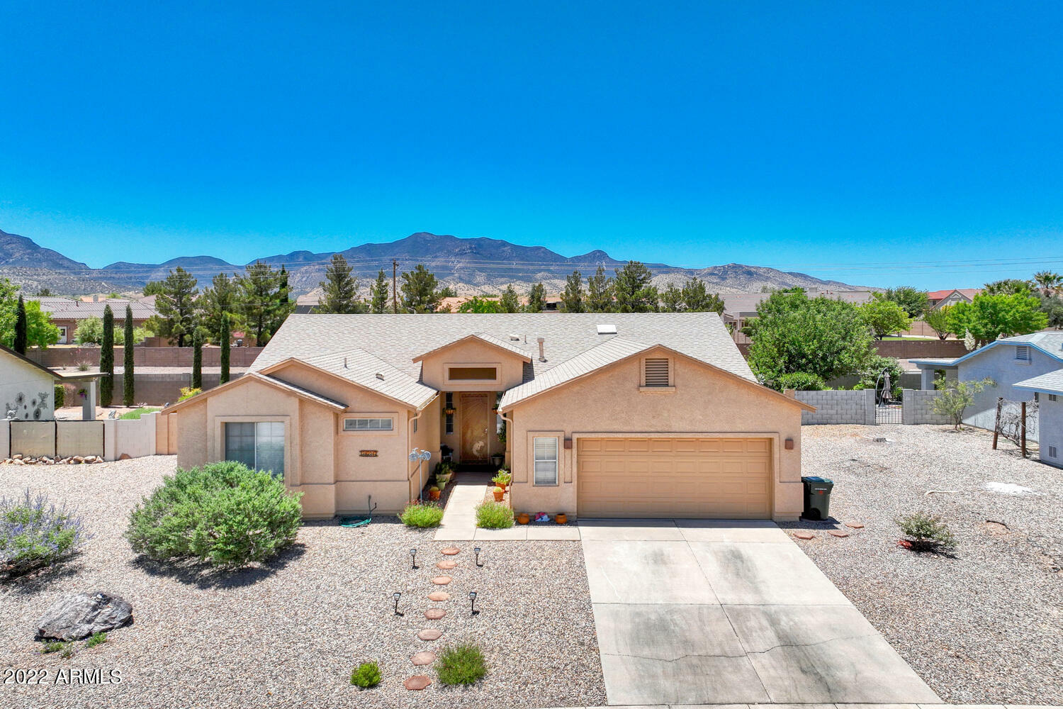 Property Photo:  3636 Coral Ridge Court  AZ 85650 